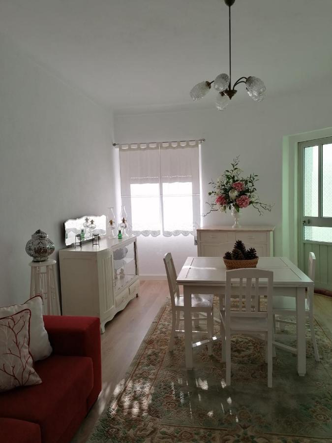 Alojamento Justo - Vila De Montargil Exterior photo